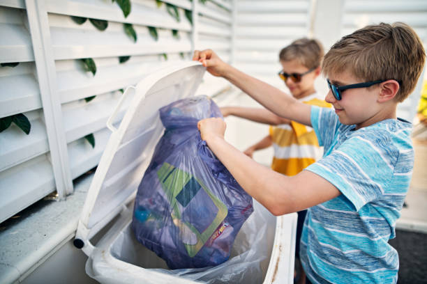 Best Commercial Junk Removal  in Poplarville, MS